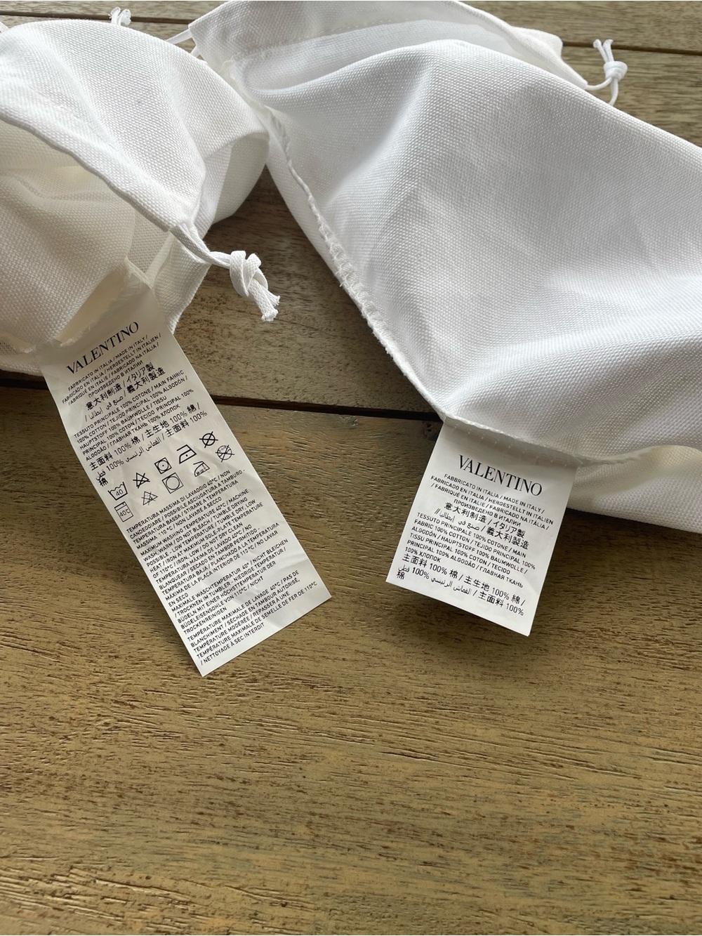 2 Valentino Garavani White Dust Bags - Picture 6 of 11